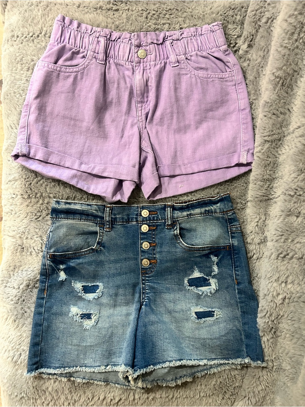 Elastic-Waist Snap Close Jean Shorts Lavender & Pull on Distressed Denim Shorts